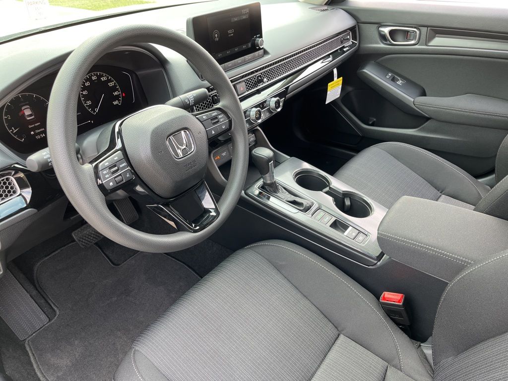 2025 Honda Civic LX 18