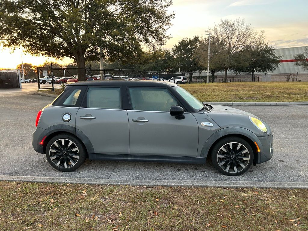 Thumbnail: 2016 MINI Cooper - 6