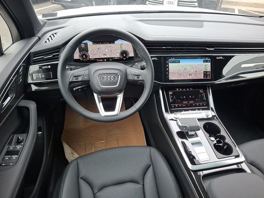 Thumbnail: 2026 Audi Q7 - 8