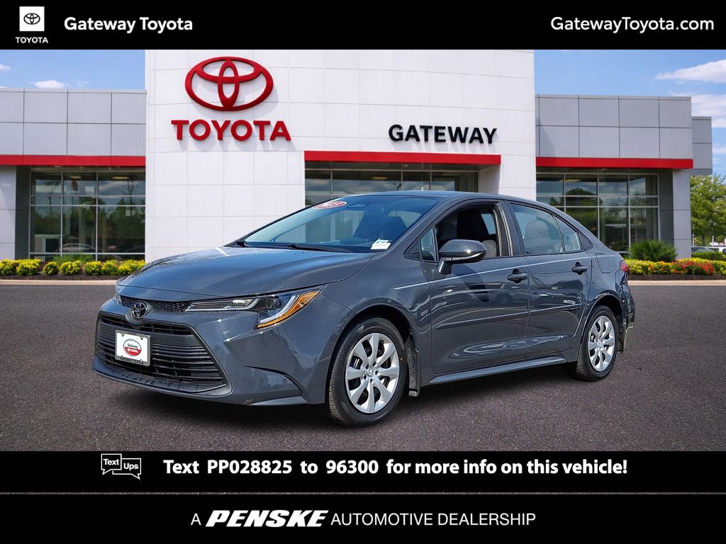 2023 Toyota Corolla LE FWD