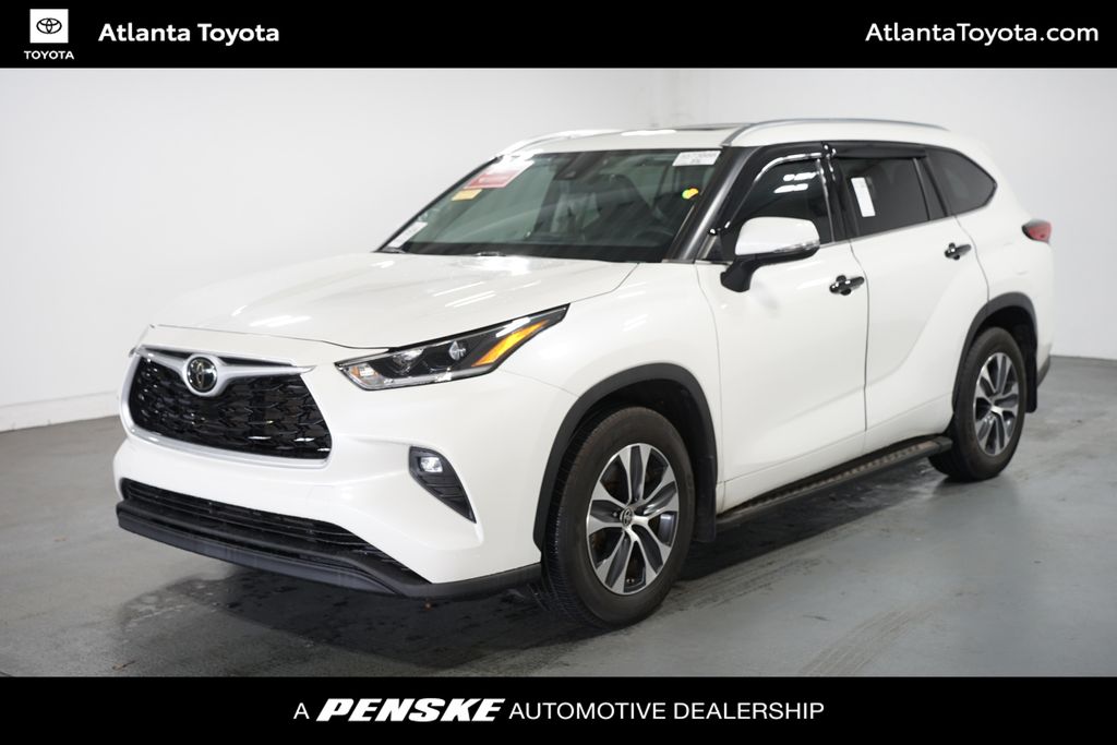 Thumbnail: 2021 Toyota Highlander - 1