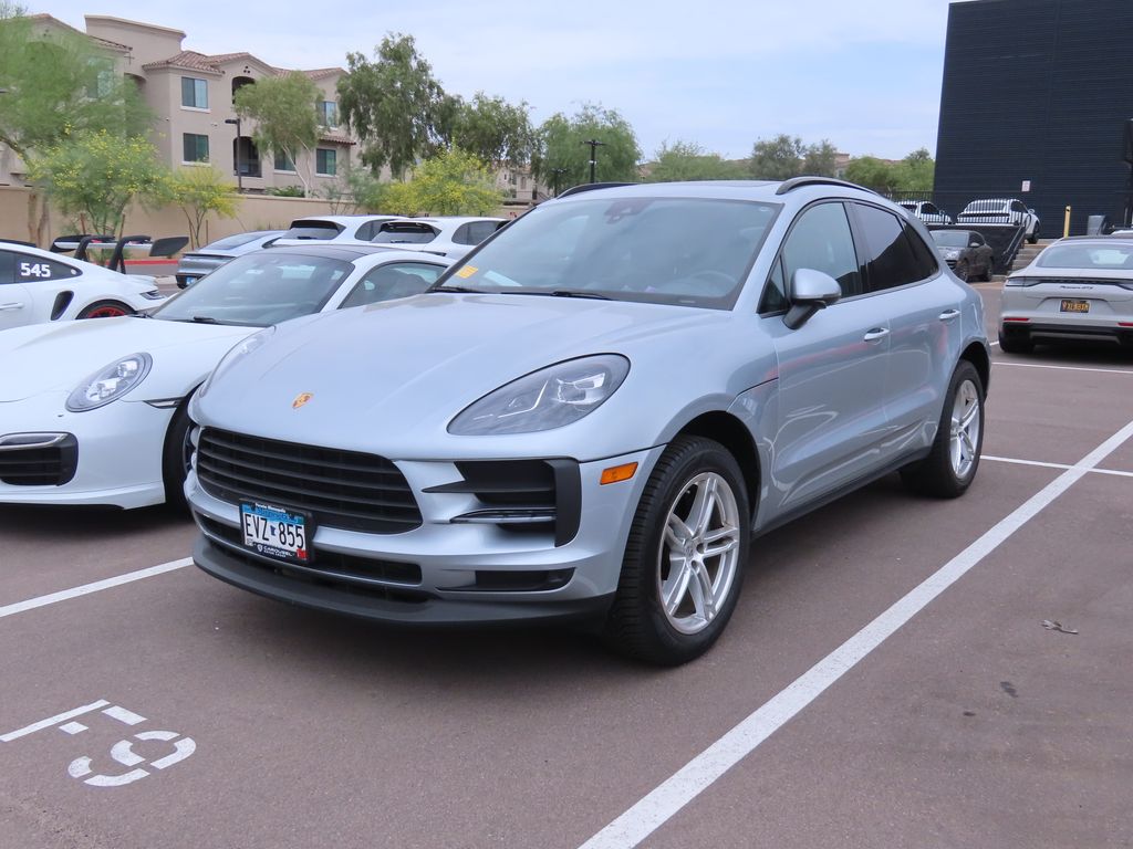 Thumbnail: 2019 Porsche Macan - 2