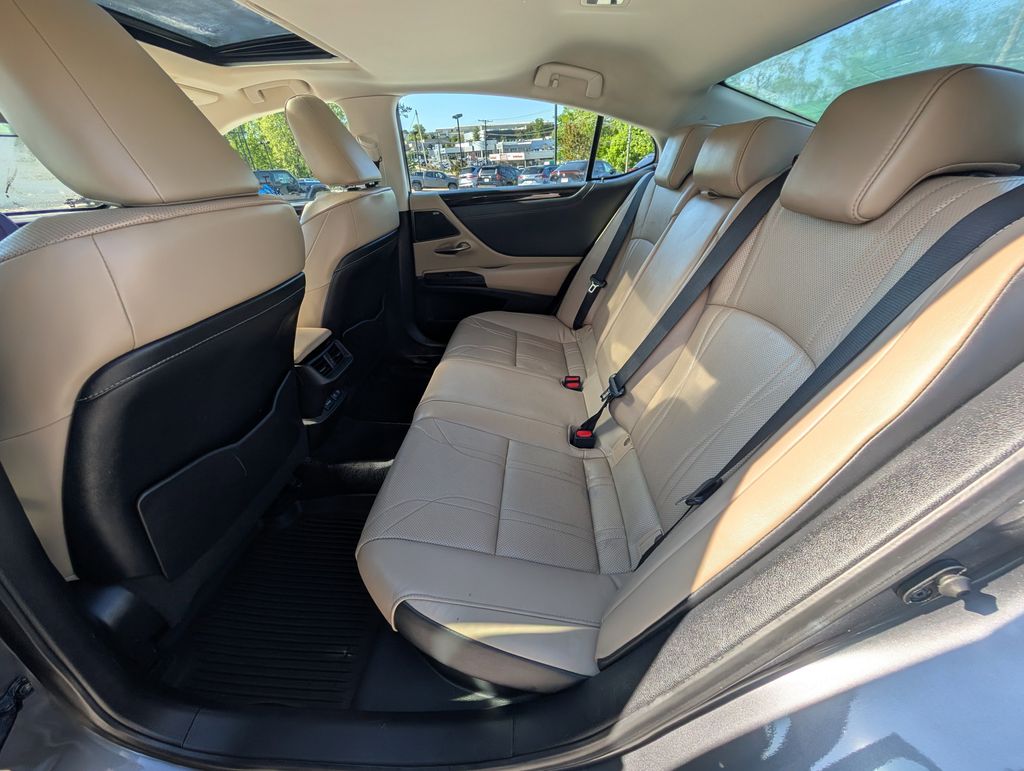 Used 2021 Gray Lexus 300h Luxury image 6