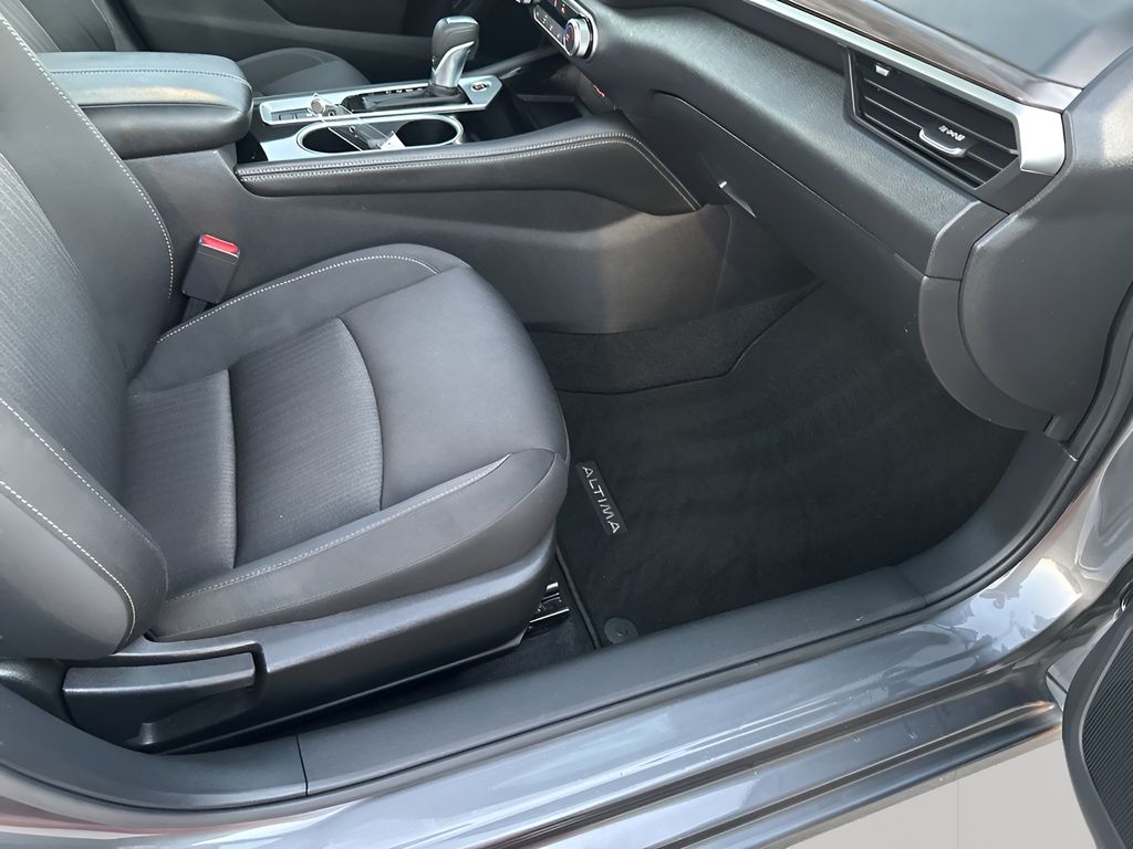 Used Car 2023 Nissan Altima  2.5 Sv For Sale Under $20,000 In Austin, Texas