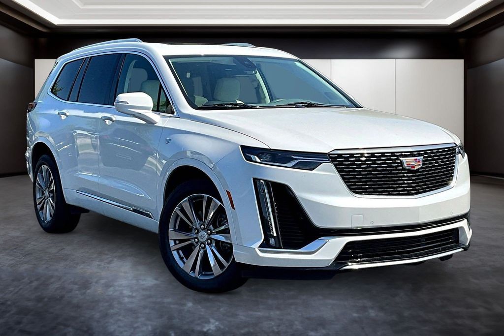 Crystal White Tricoat 2023 Cadillac XT6 SUV / Crossover Four-Wheel Drive 9-Speed Automatic
