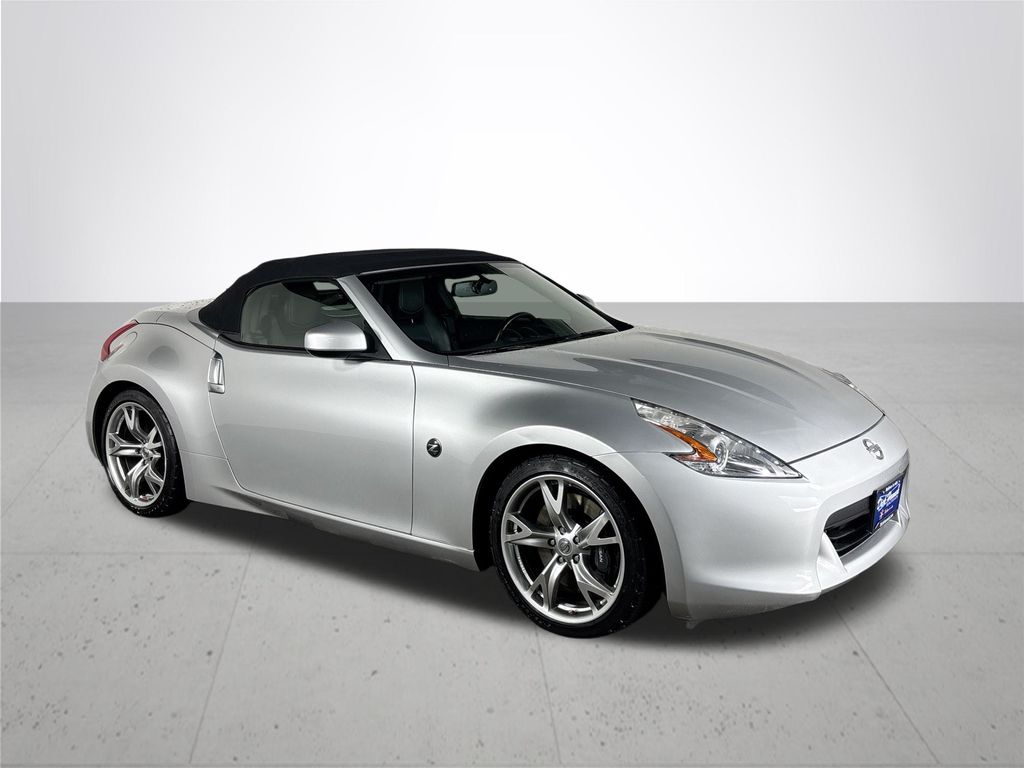 2011 Nissan 370Z Touring