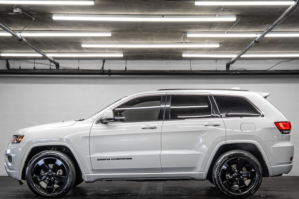 Used 2015 Jeep Grand Cherokee Altitude with VIN 1C4RJEAG3FC231799 for sale in Irvine, CA