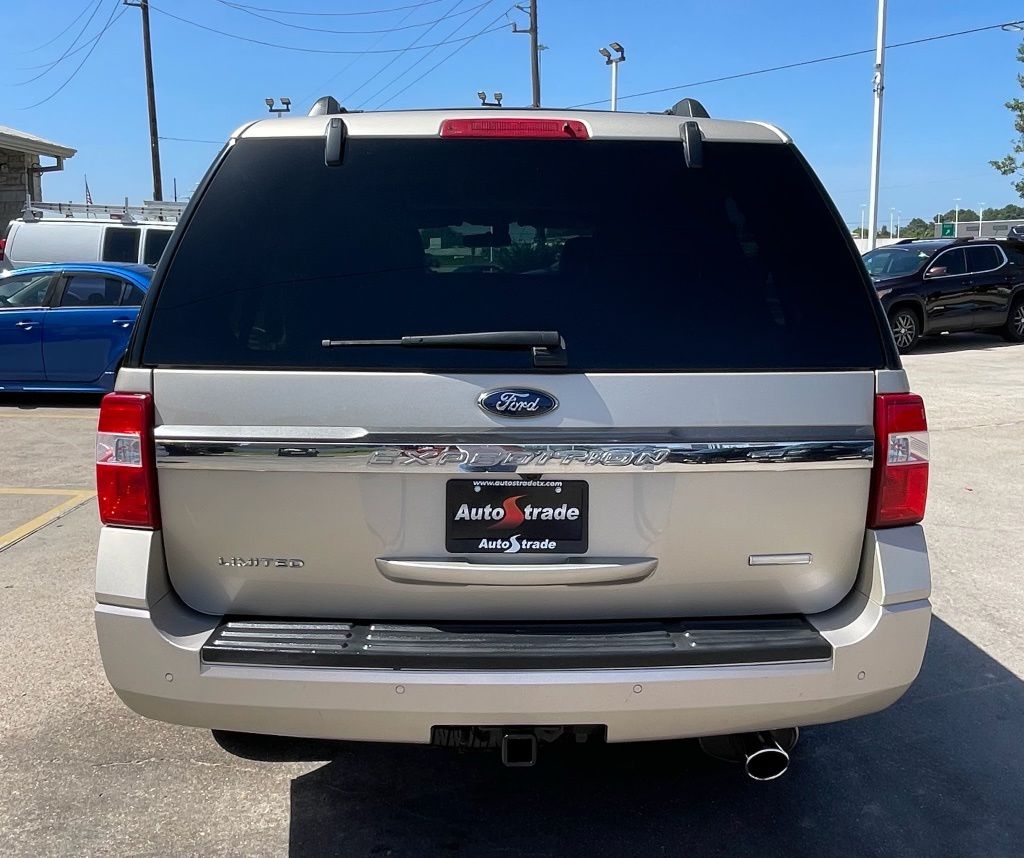 2017 Ford Expedition Limited Gold at Community Honda