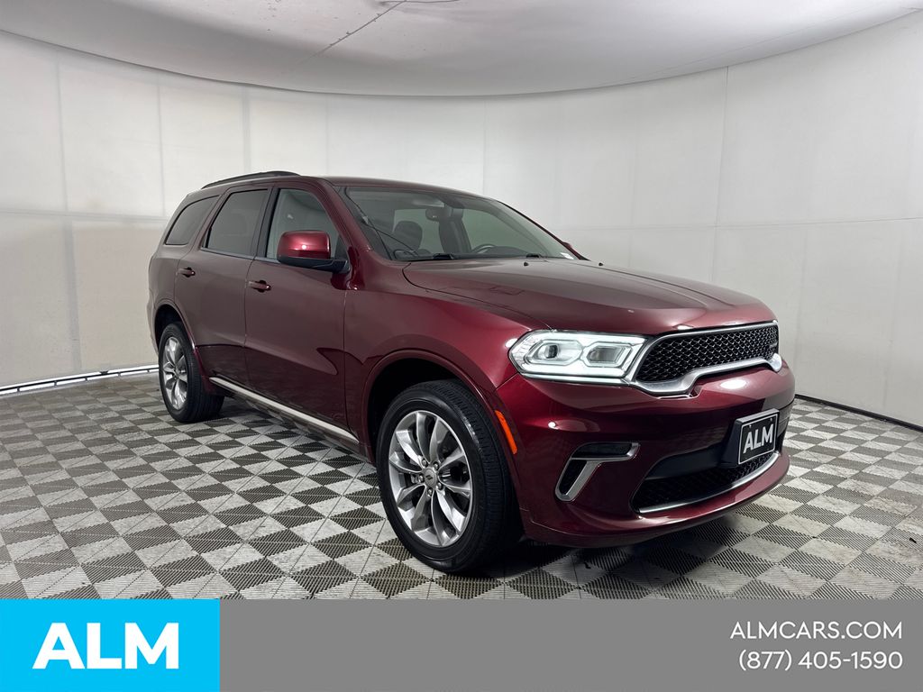 Used 2022 Red Dodge SXT image 3