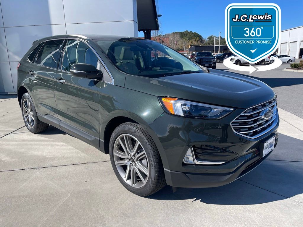 2024 Ford Edge Titanium