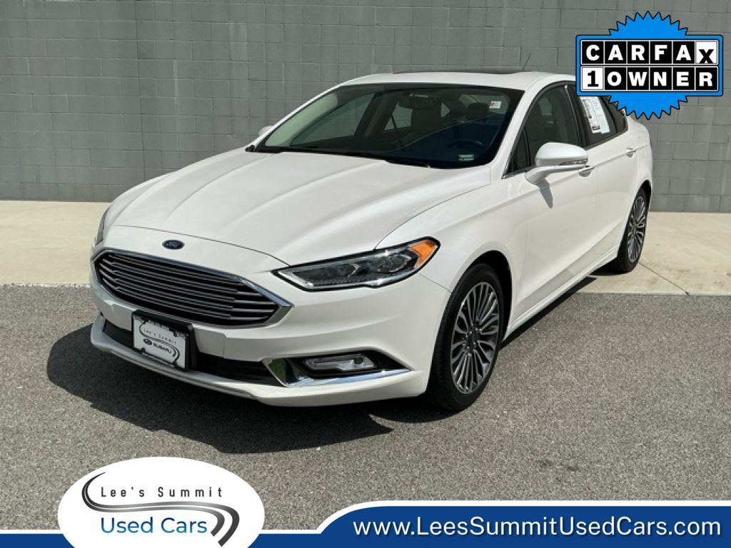 White Platinum Clearcoat Metallic 2017 Ford Fusion Titanium Sedan Front-Wheel Drive 6-Speed Automatic
