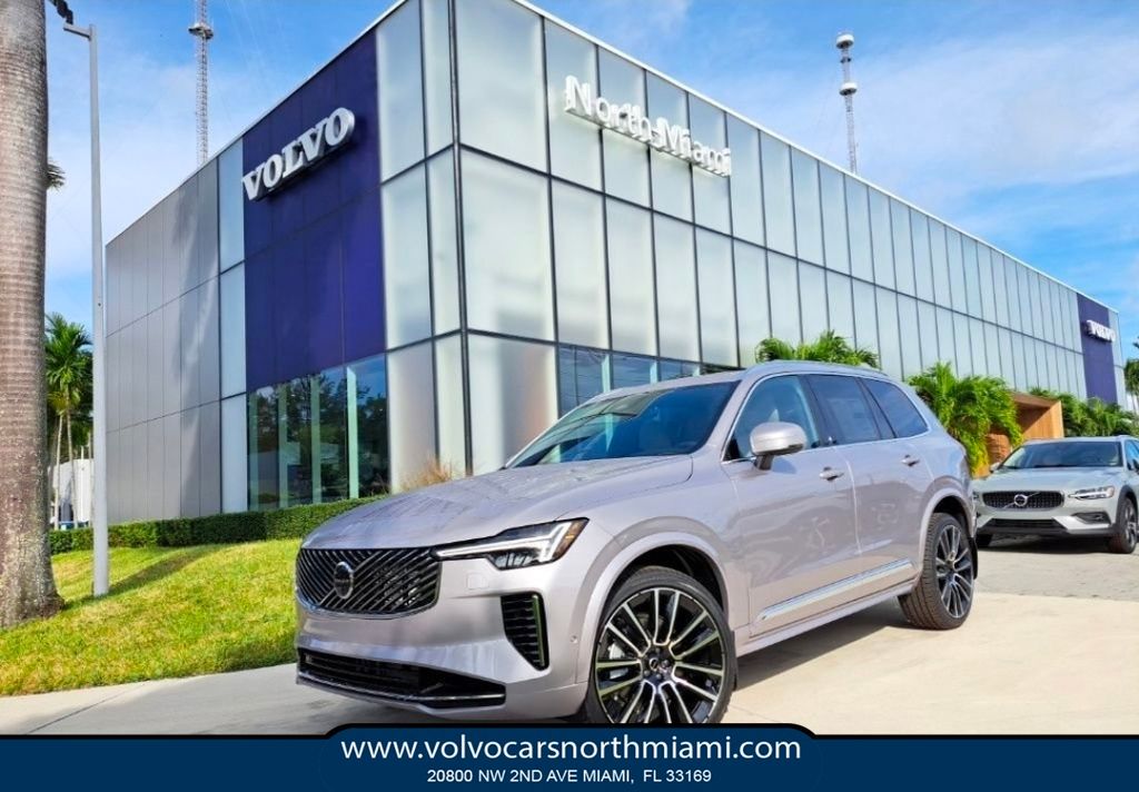 2026 Volvo XC90 B6 Plus 7-Seater