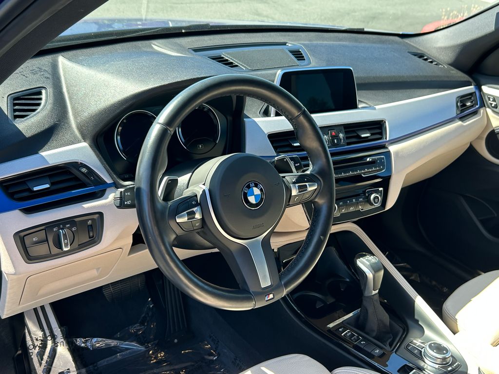 Thumbnail: 2019 BMW X1 - 13