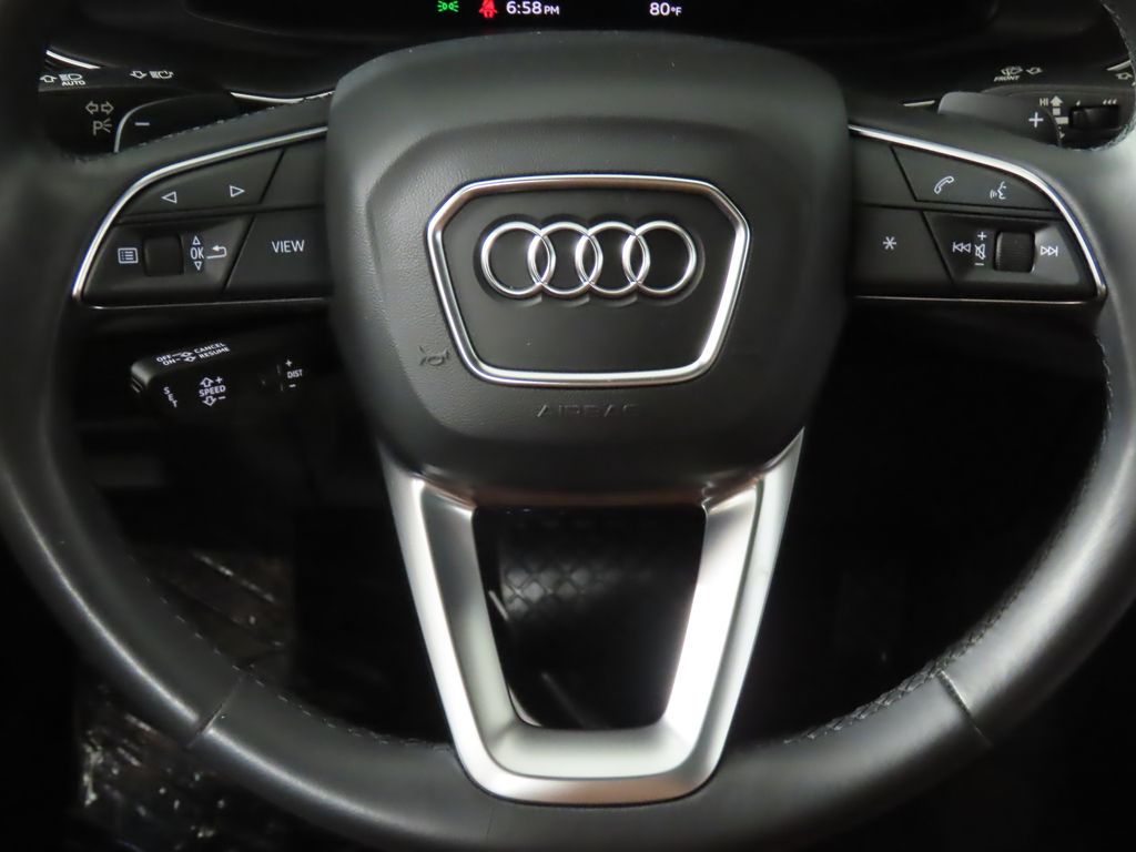 Thumbnail: 2022 Audi Q7 - 15