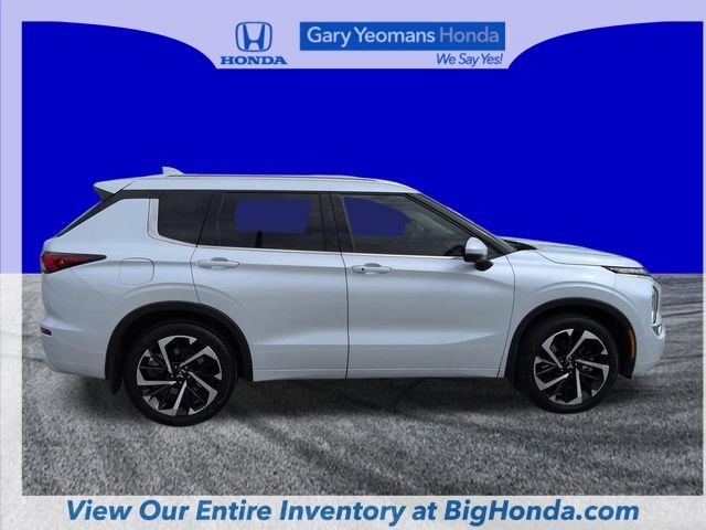2024 Mitsubishi Outlander