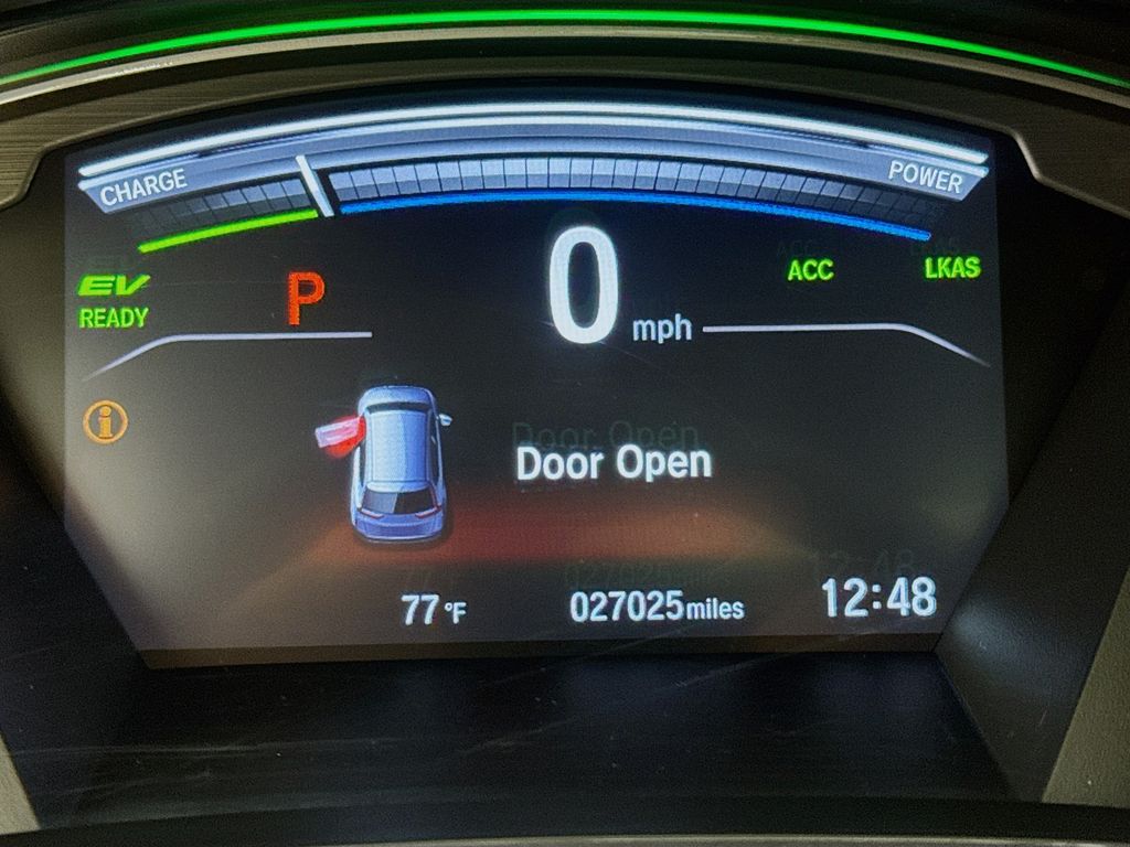 2022 Honda CR-V Hybrid Touring photo