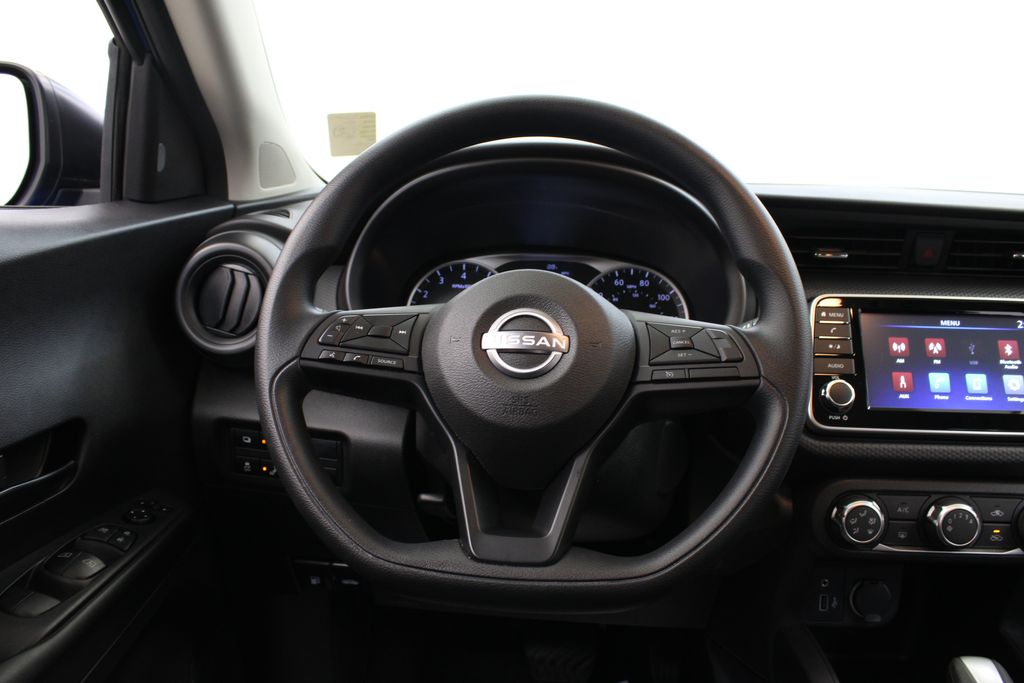 used 2024 Nissan Kicks car