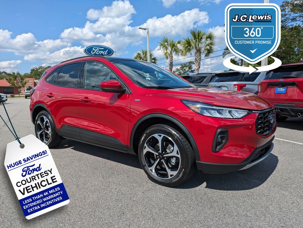 2025 Ford Escape ST-Line Select