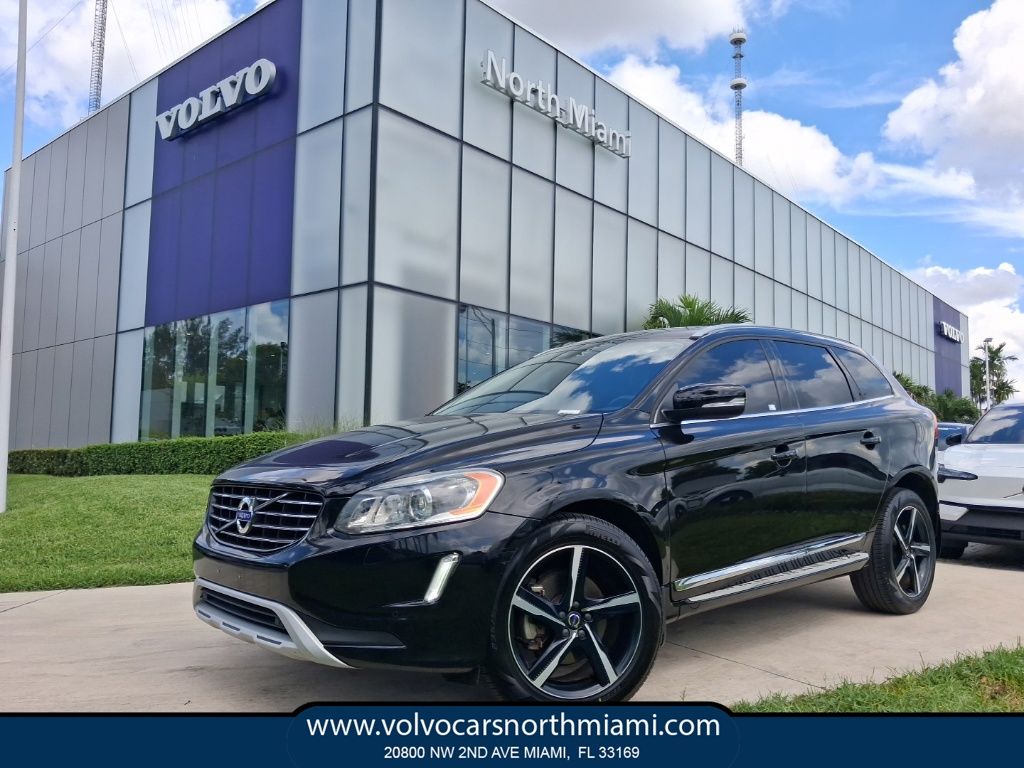 2017 Volvo XC60 T5 Dynamic