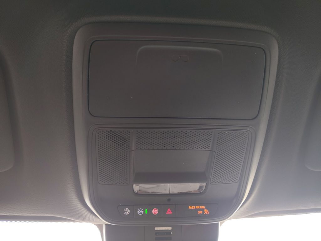 Used Car 2025 Chevrolet Traverse  Lt For Sale In Austin, Texas
