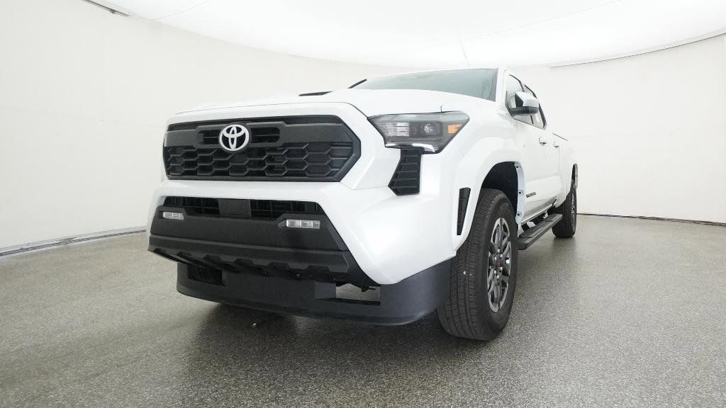 Thumbnail: 2025 Toyota Tacoma - 3