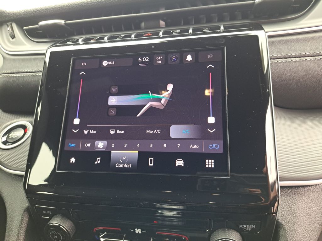 New Car 2025 Jeep Grand Cherokee  Laredo For Sale Under $35,000 In Austin, Texas