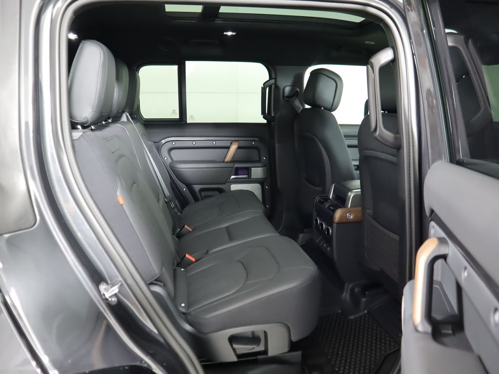 Thumbnail: 2024 Land Rover Defender - 23