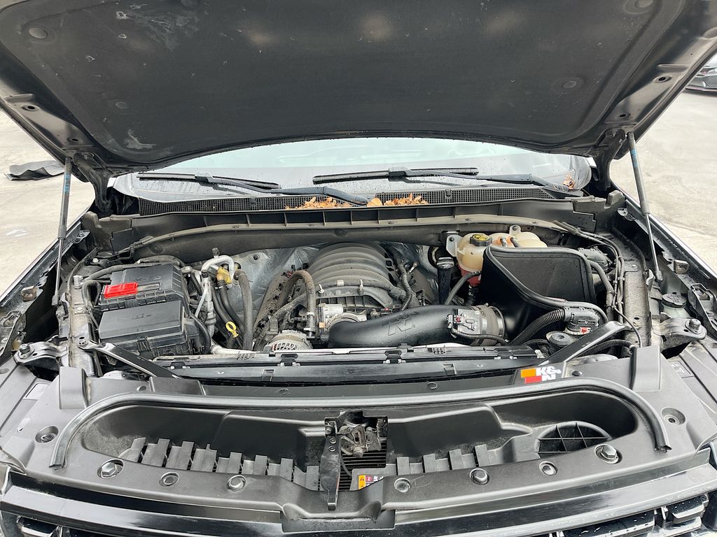 Used 2021 Black Chevrolet RST image 33
