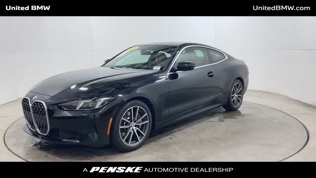 Thumbnail: 2025 BMW 4 Series - 4