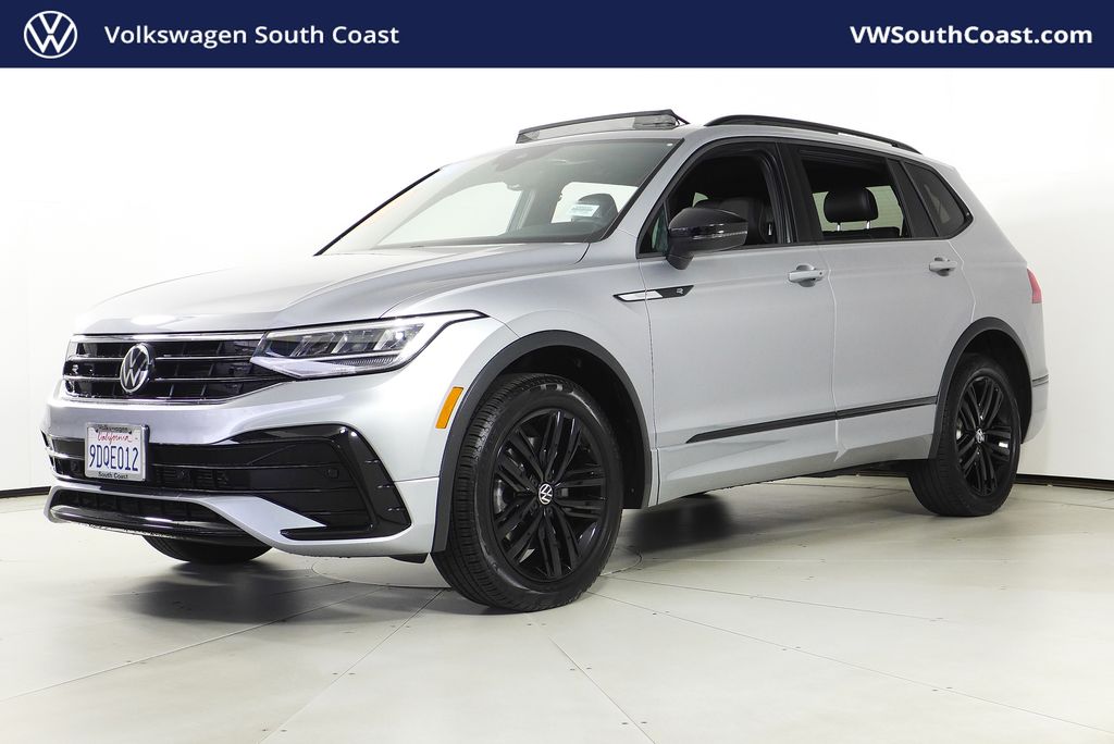Thumbnail: 2022 Volkswagen Tiguan - 1