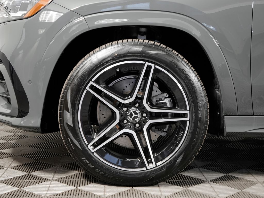 new 2026 Mercedes-Benz GLS car, priced at $97,450