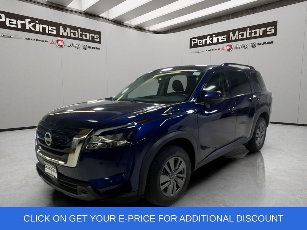 2025 Nissan Pathfinder SV 4WD