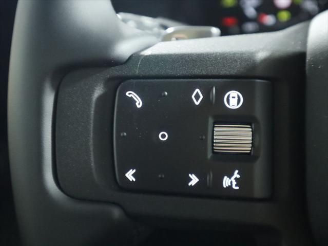 Thumbnail: 2025 Land Rover Defender - 12