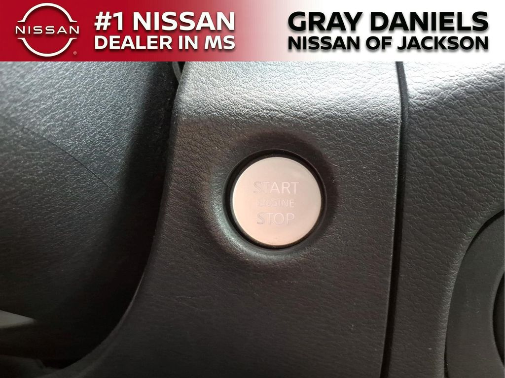 Used 2022 Nissan Frontier Truck
