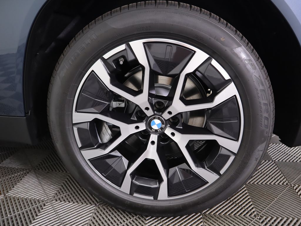 Thumbnail: 2026 BMW X3 - 32