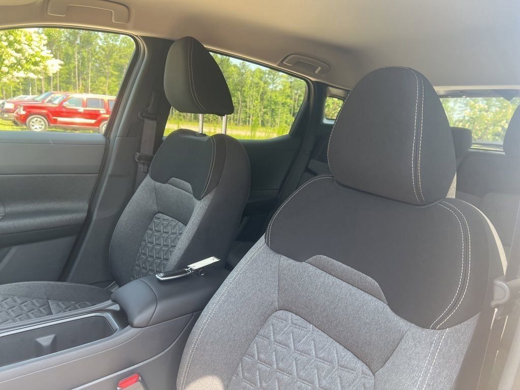 2025 Canyon Bronze Metallic Nissan Kicks SV FWD SUV