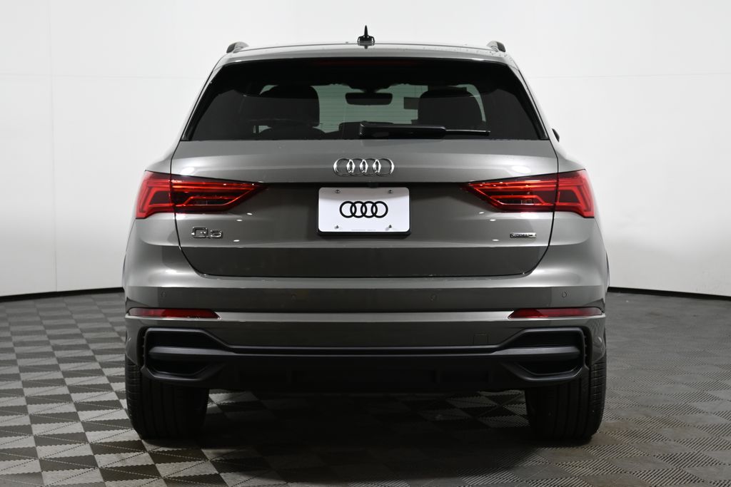Thumbnail: 2025 Audi Q3 - 6