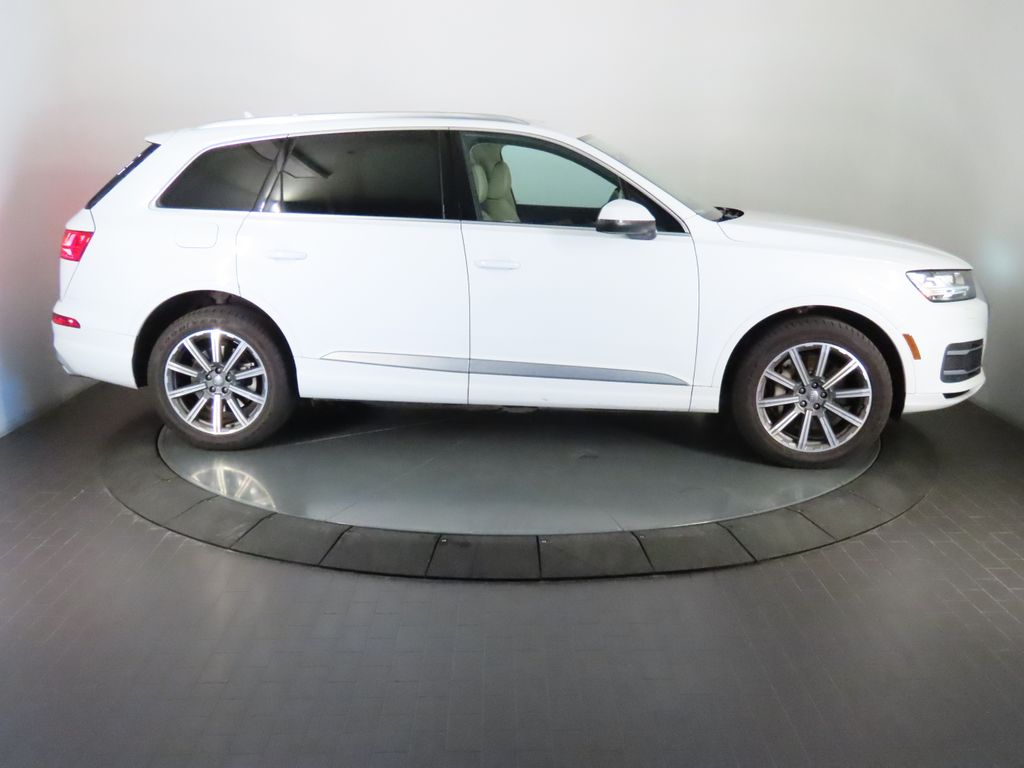 Thumbnail: 2018 Audi Q7 - 8