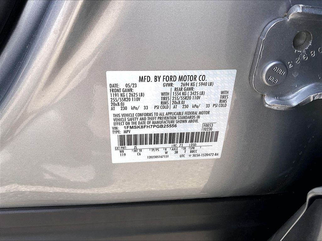 2023 Ford Explorer — photo 32
