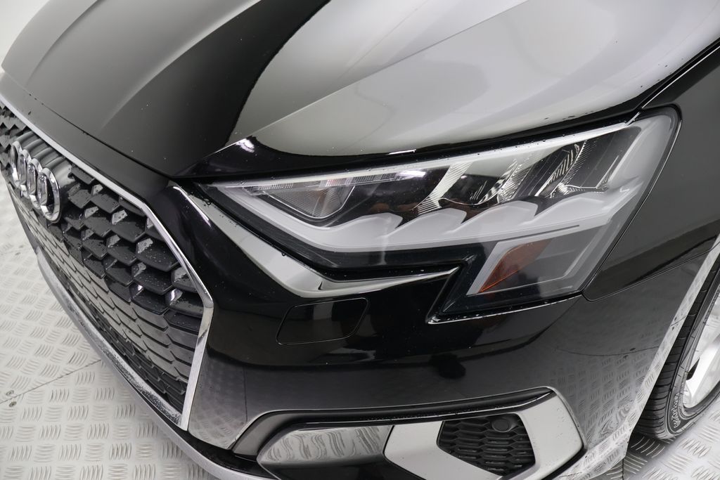 Thumbnail: 2022 Audi A3 - 3