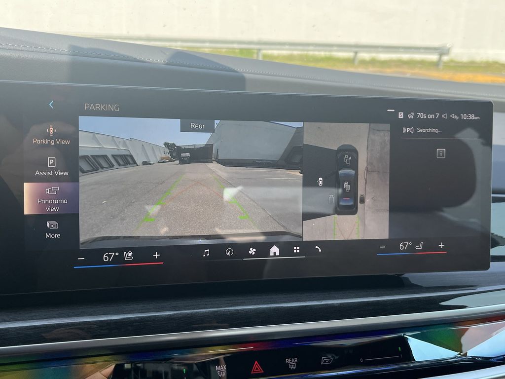 Thumbnail: 2025 BMW 7 Series - 17