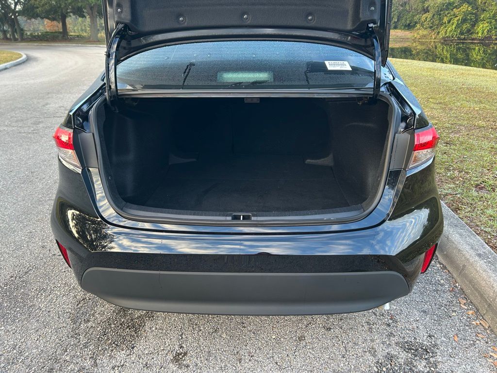 Thumbnail: 2024 Toyota Corolla - 10