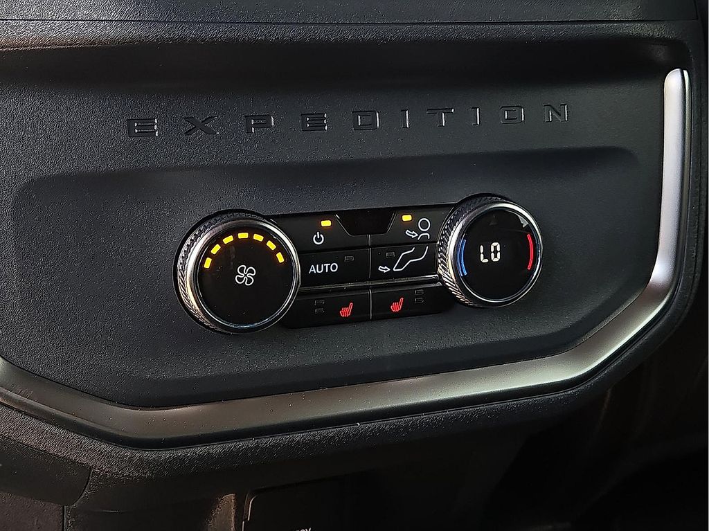 New 2026 Ford Expedition Platinum For Sale in Farmington, AR