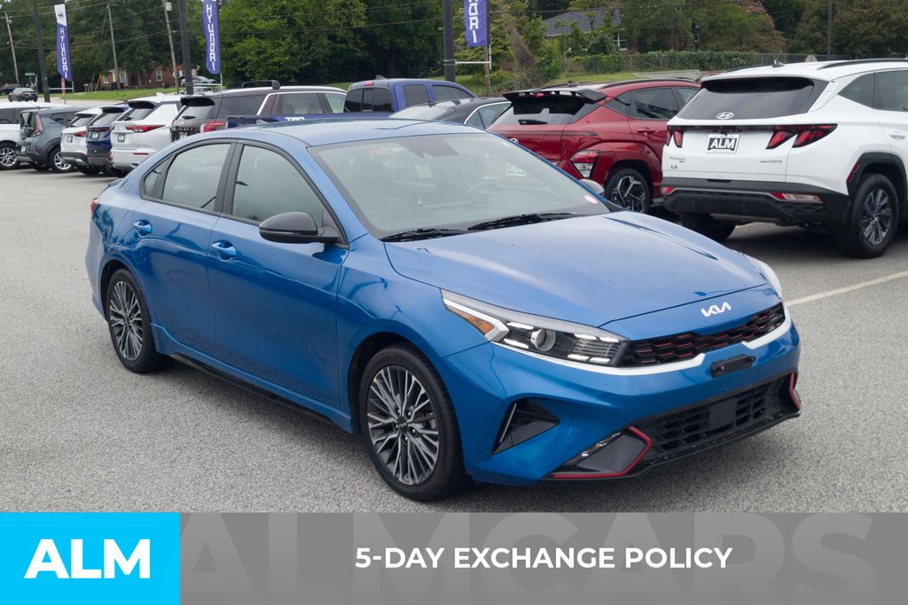 2023 Kia Forte GT-Line photo 3