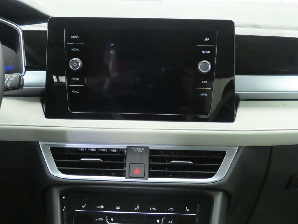 Thumbnail: 2026 Volkswagen Taos - 14