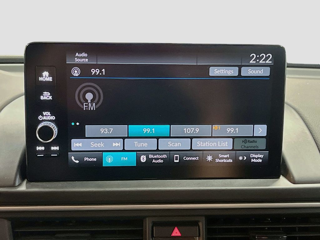 Used 2025 White Honda EX-L image 14