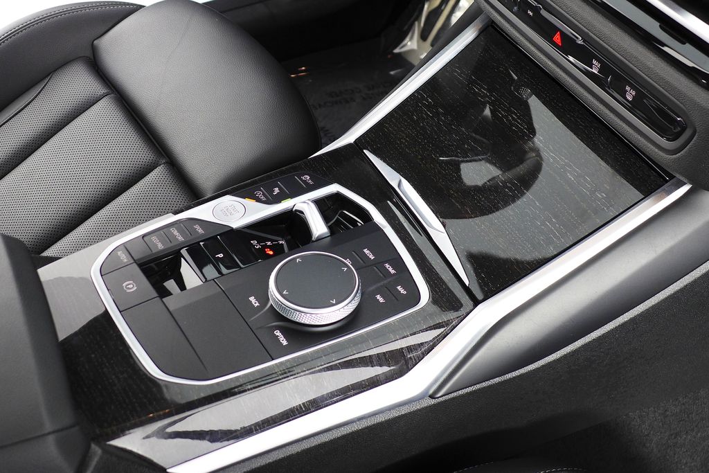 Thumbnail: 2023 BMW 3 Series - 15