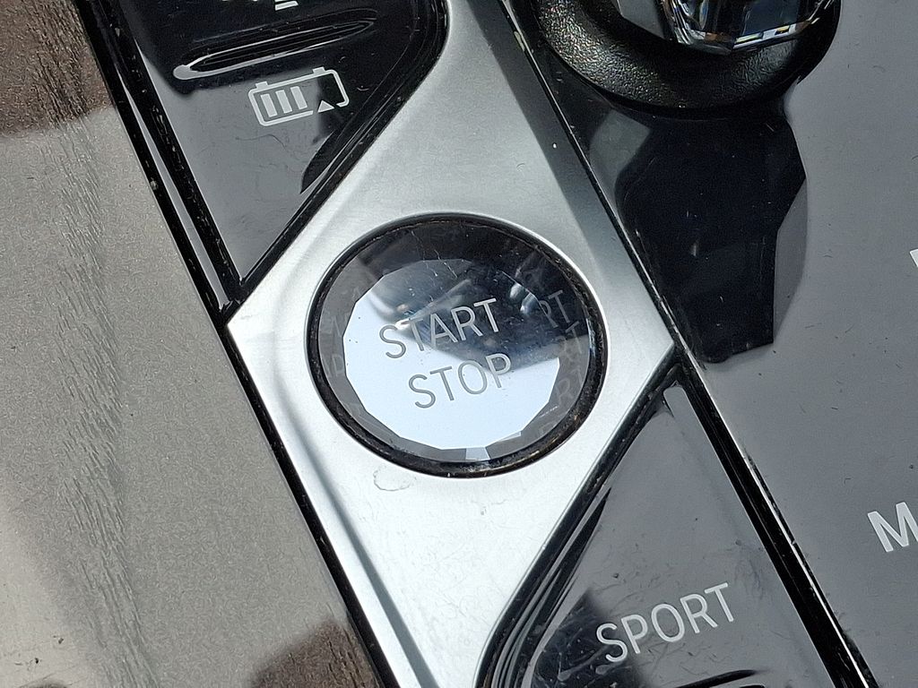2023 BMW X5 xDrive45e 26