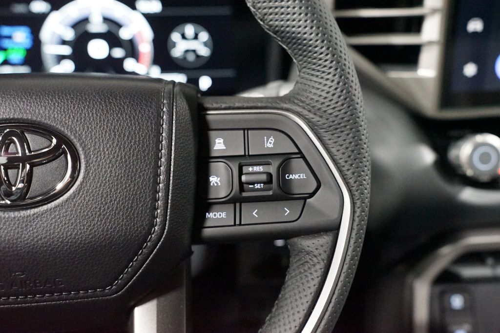 Thumbnail: 2026 Toyota Tundra - 14