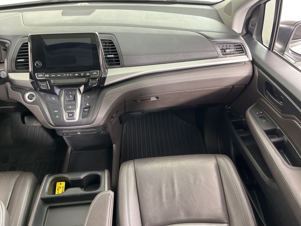 Thumbnail: 2018 Honda Odyssey - 17